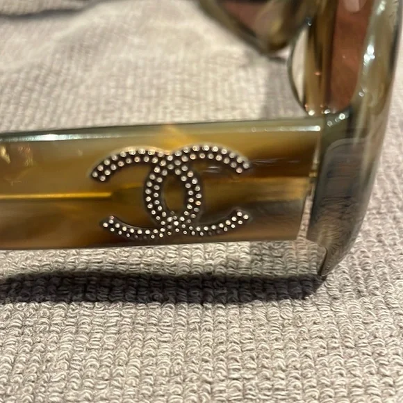 CHANEL | Accessories | Gorgeous Chanel Sunglasses | Poshmark display picture 2